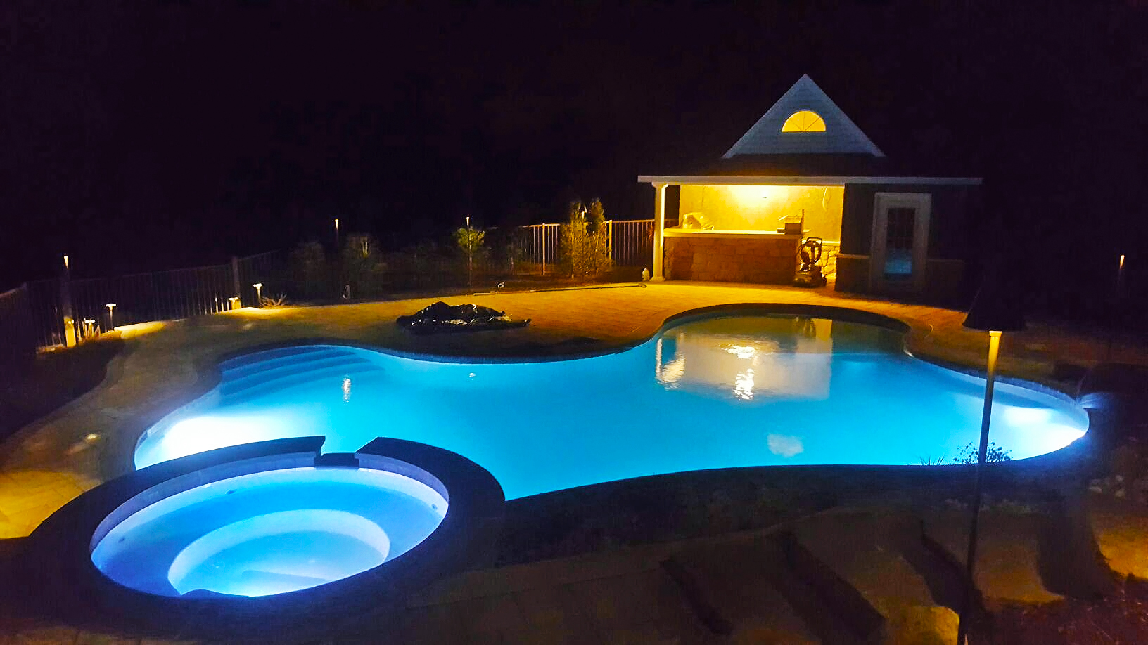 Pool lighting