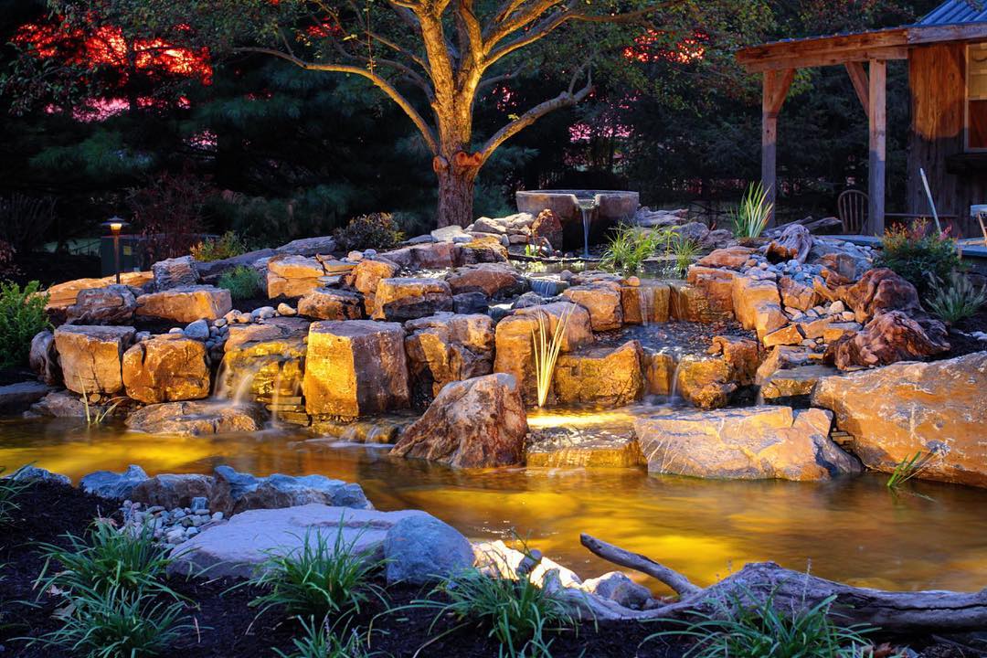 Ecosystem Pond with waterfalls 